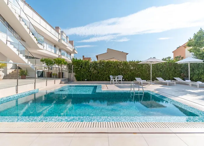 Apartman Palmeras 3 *